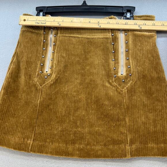 Pol Women's Corduroy Mini Skirt Size Large Mustard Color Dueling ZippersSMS14A - Picture 2 of 10